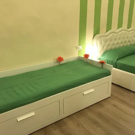 דירה Dante & Beatrice Suites *